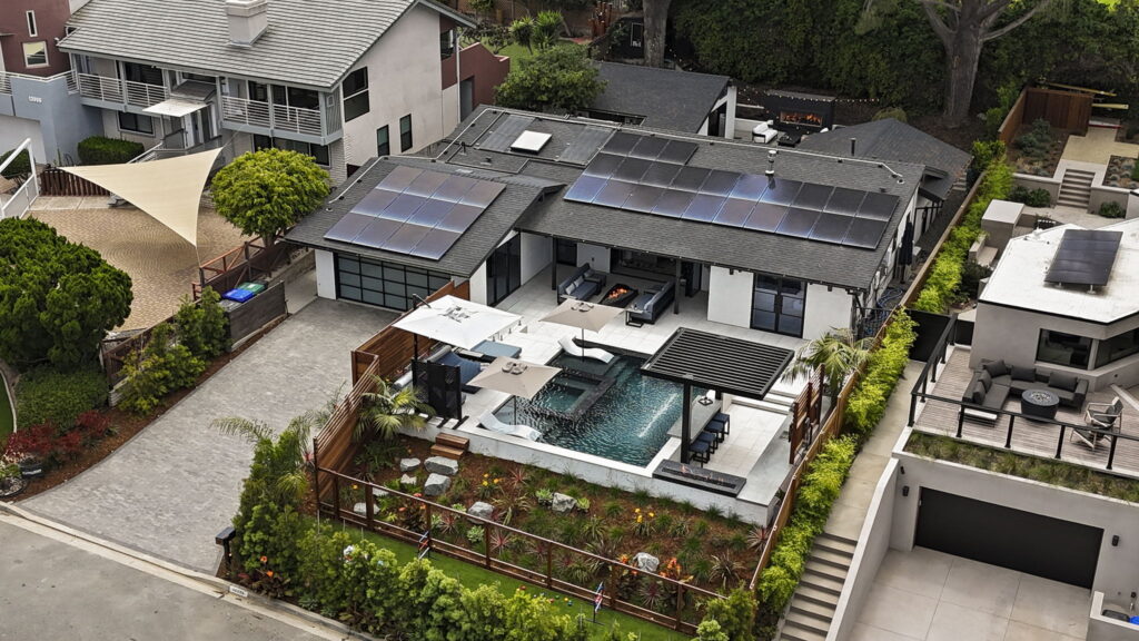 Backyard of Newly Remodeled Del Mar home by Evoscapes.